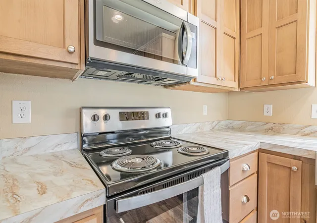 Photo 3 of Manufactured home for sale at 0 Atterberry Landing Evergreen #24342E, Sequim, WA 98382 | MLS# NWM2587876 | Listing updated on 2026-09-30