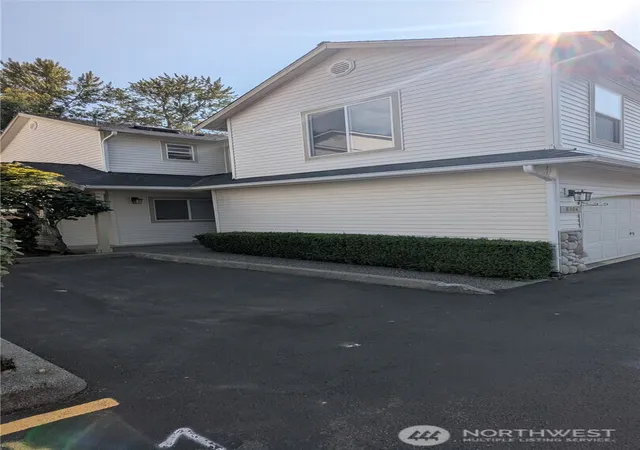 Photo 2 of Condo for sale at 830 115th Street Sw #A-2, Everett, WA 98204 | MLS# NWM2587887 | Listing updated on 2026-10-02