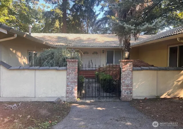 Single family home for sale at 9222 S 198 Street Ct, Renton, WA 98055 | MLS# NWM2587897