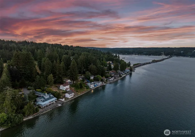 Photo 3 of Single family home for sale at 7928 State Route 302 NW, Gig Harbor, WA 98329 | MLS# NWM2587901 | Listing updated on 2026-09-29
