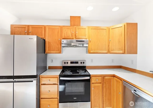 Photo 3 of Single family home for sale at 878 Mount Olympus Ave SE, Ocean Shores, WA 98569 | MLS# NWM2587907 | Listing updated on 2026-09-30