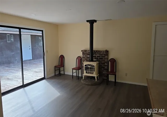 Photo 4 of Single family home for sale at 7160 Mecklem Rd, Everson, WA 98247 | MLS# NWM2587912 | Listing updated on 2026-09-28