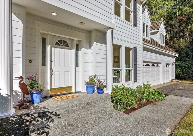 Photo 4 of Single family home for sale at 2410 Cape George Rd, Port Townsend, WA 98368 | MLS# NWM2587917 | Listing updated on 2026-09-28