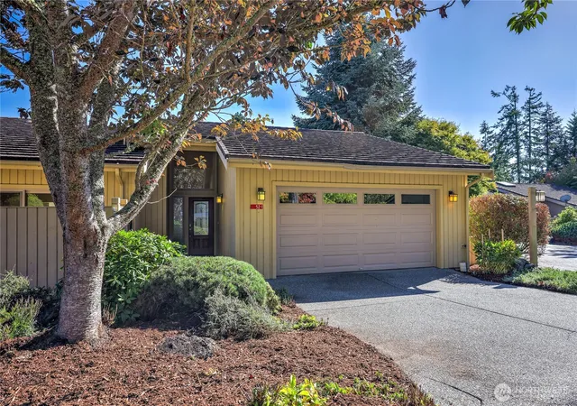 Photo 1 of Sale Pending at 52 Bluff Ln #1, Port Townsend, WA 98368 | MLS# NWM2587922 | Listing updated on 2026-09-28