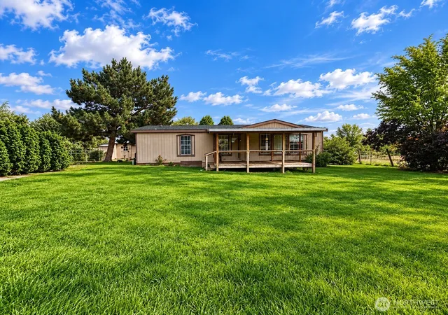 Photo 1 of Manufactured home for sale at 8305 S Missimer Rd, Prosser, WA 99350 | MLS# NWM2587926 | Listing updated on 2026-10-06