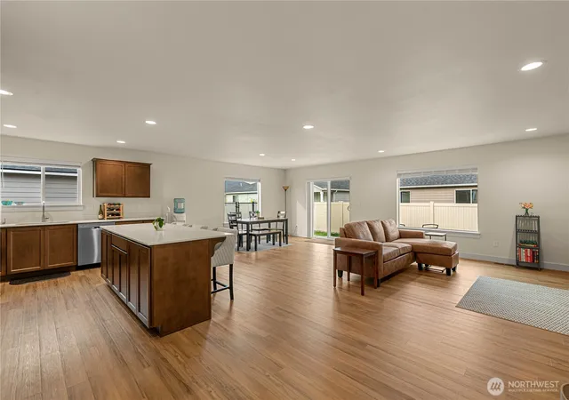 Photo 2 of Single family home for sale at 104 Salmon Dr, Wenatchee, WA 98801 | MLS# NWM2587938 | Listing updated on 2026-09-30