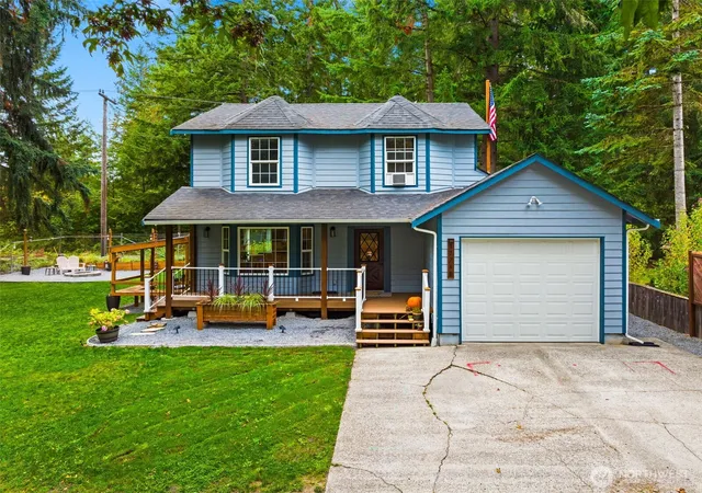 Photo 1 of Single family home for sale at 17715 Vine Ln Se, Yelm, WA 98597 | MLS# NWM2587948 | Listing updated on 2026-09-29