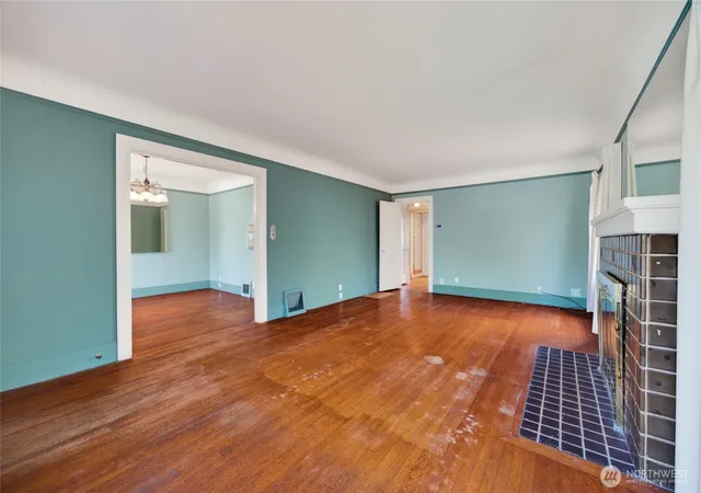 Photo 4 of Condo for sale at 1159 N 77th Street, Seattle, WA 98103 | MLS# NWM2587960 | Listing updated on 2026-10-02