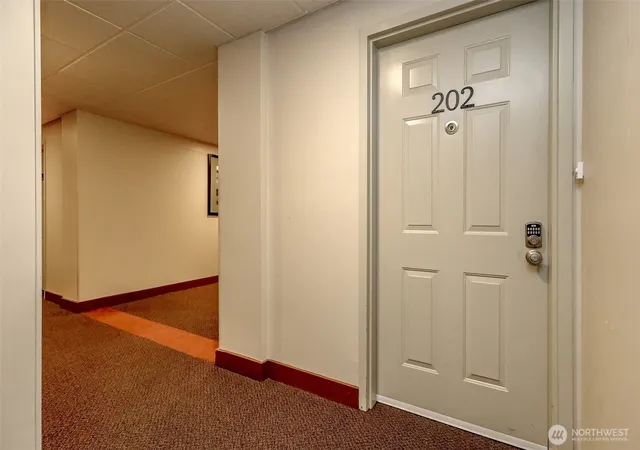 Photo 3 of Condo for sale at 909 N I St #202, Tacoma, WA 98403 | MLS# NWM2587964 | Listing updated on 2026-10-18