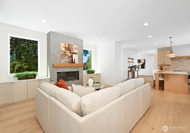Photo 3 of Single family home for sale at 5620 6th Avenue Nw, Seattle, WA 98107 | MLS# NWM2587968 | Listing updated on 2026-10-01