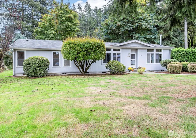 Photo 3 of Manufactured home for sale at 11519 246th Avenue Ct E, Buckley, WA 98321 | MLS# NWM2587982 | Listing updated on 2026-10-01
