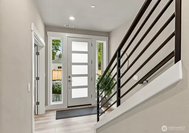 Photo 3 of Condo for sale at 18554 Stone Ave N, Shoreline, WA 98133 | MLS# NWM2587989 | Listing updated on 2026-09-27