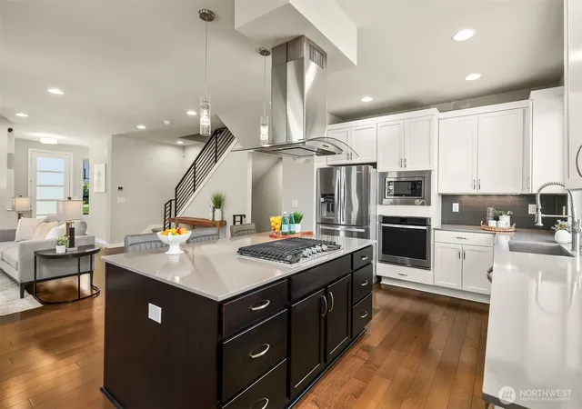 Photo 4 of Townhouse for sale at 12819 SE 75th Court, Renton, WA 98056 | MLS# NWM2587995 | Listing updated on 2026-09-30