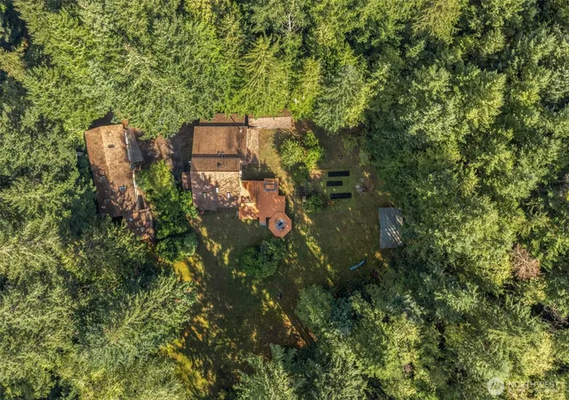 Photo 3 of Single family home for sale at 20506 Old Ml Rd SW, Vashon, WA 98070 | MLS# NWM2587996 | Listing updated on 2026-10-02