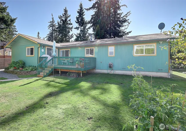 Photo 3 of Single family home for sale at 371 Cambrae Dr, Camano Island, WA 98282 | MLS# NWM2587997 | Listing updated on 2026-10-01