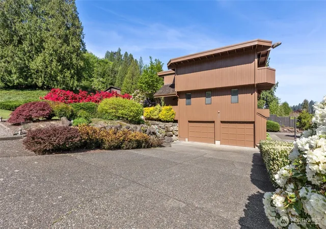 Photo 1 of Single family home for sale at 9520 Odin Way, Bothell, WA 98011 | MLS# NWM2588008 | Listing updated on 2026-09-29