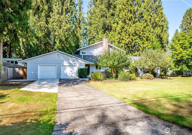 Photo 1 of Single family home for sale at 2949 Laurel Rd, Longview, WA 98632 | MLS# NWM2588031 | Listing updated on 2026-10-01
