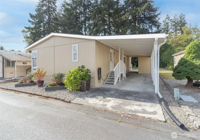 Photo 2 of Manufactured home for sale at 7043 Taurus Ln Ne, Bremerton, WA 98311 | MLS# NWM2588048 | Listing updated on 2026-09-29