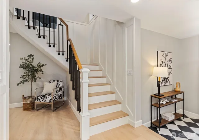 Photo 4 of Single family home for sale at 15194 Sunrise Dr NE, Bainbridge Island, WA 98110 | MLS# NWM2588049 | Listing updated on 2026-10-09