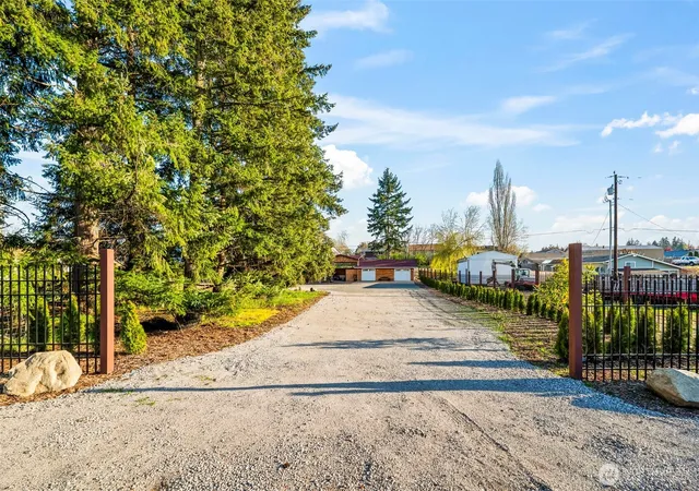 Photo 4 of Single family home for sale at 15329 104th Avenue SE, Yelm, WA 98597 | MLS# NWM2588062 | Listing updated on 2026-10-02