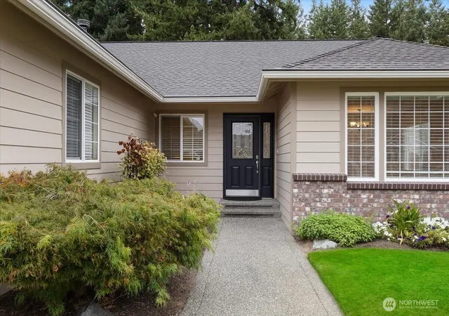 Photo 1 of Sale Pending at 3719 94th Place Ne, Marysville, WA 98270 | MLS# NWM2588069 | Listing updated on 2026-10-01