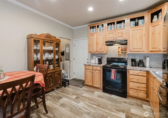Photo 4 of Manufactured home for sale at 91 E Ashwood Ln, Shelton, WA 98584 | MLS# NWM2588083 | Listing updated on 2026-10-01