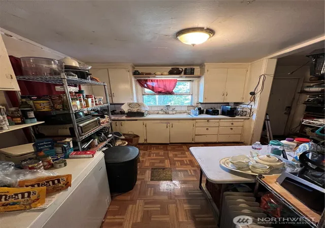 Photo 4 of Single family home for sale at 7212 S 126th Street, Seattle, WA 98178 | MLS# NWM2588094 | Listing updated on 2026-10-01