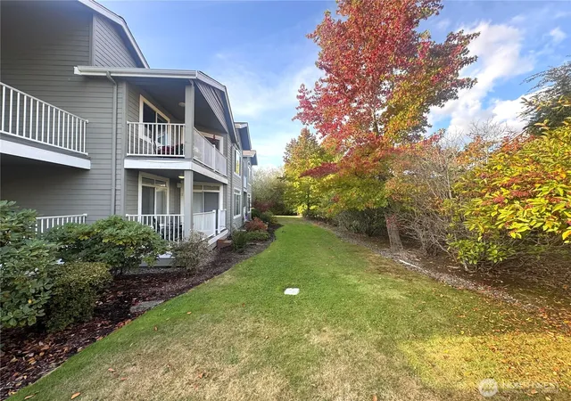 Condo for sale at 5020 Festival Blvd #2D, Bellingham, WA 98226 | MLS# NWM2588101