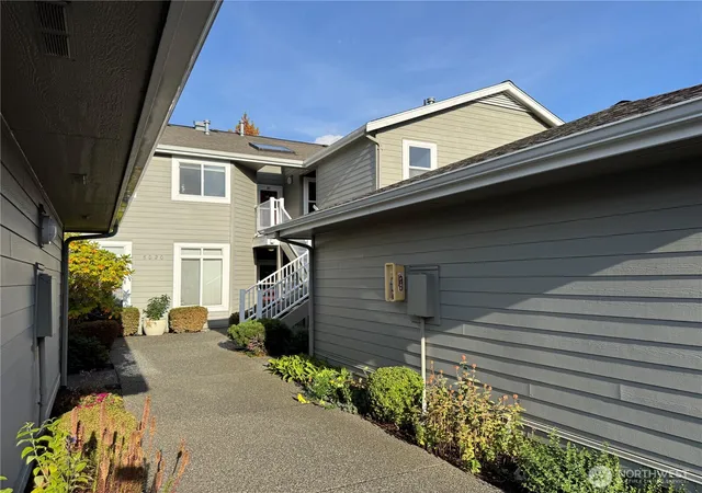 Photo 2 of Condo for sale at 5020 Festival Blvd #2D, Bellingham, WA 98226 | MLS# NWM2588101 | Listing updated on 2026-09-28