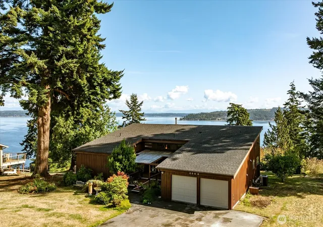 Photo 2 of Single family home for sale at 3363 Greenbank Dr, Greenbank, WA 98253 | MLS# NWM2588103 | Listing updated on 2026-10-20