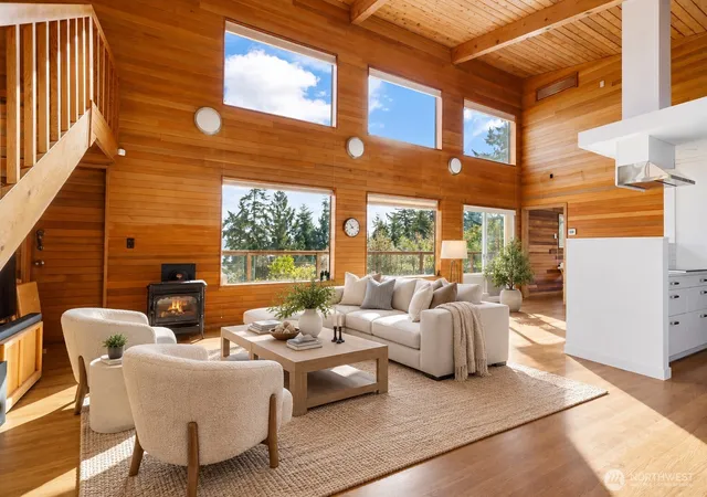 Photo 1 of Single family home for sale at 3363 Greenbank Dr, Greenbank, WA 98253 | MLS# NWM2588103 | Listing updated on 2026-10-20