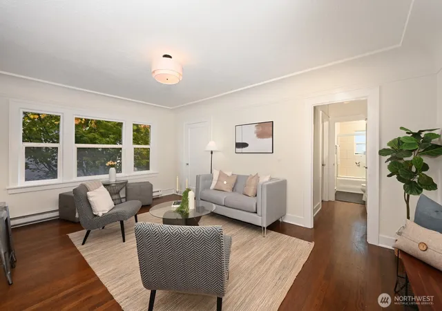 Photo 2 of Condo for sale at 735 Federal Ave E #5, Seattle, WA 98102 | MLS# NWM2588106 | Listing updated on 2026-09-30