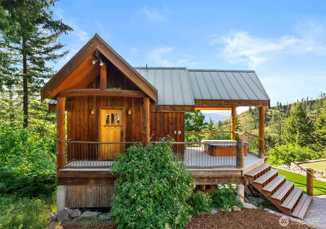 Photo 2 of Single family home for sale at 4759 Sky Meadows Rd, Cashmere, WA 98815 | MLS# NWM2588113 | Listing updated on 2026-09-29