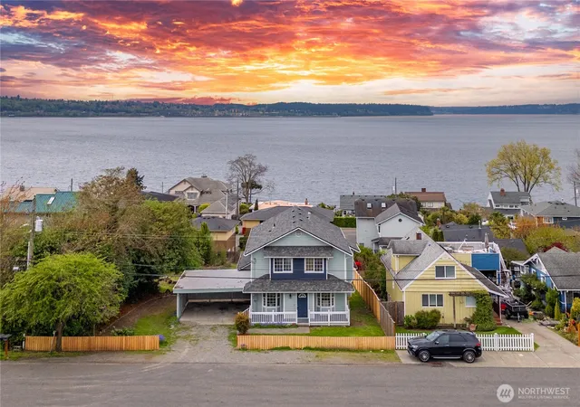 Photo 2 of Single family home for sale at 5006 Hyada Blvd Ne, Tacoma, WA 98422 | MLS# NWM2588125 | Listing updated on 2026-10-01