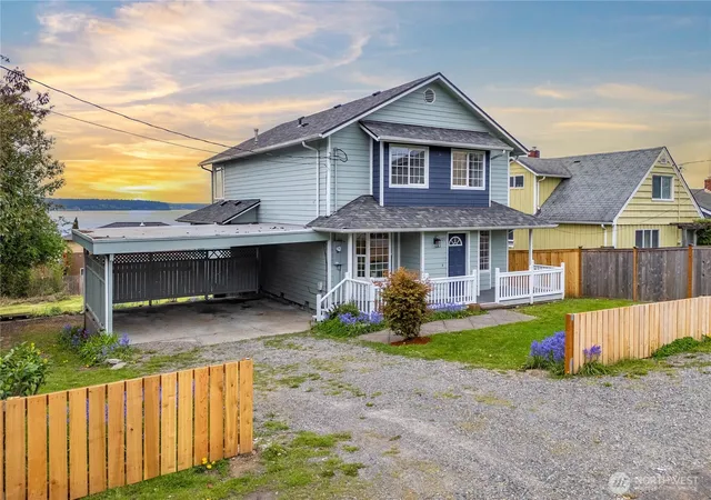 Photo 3 of Single family home for sale at 5006 Hyada Blvd NE, Tacoma, WA 98422 | MLS# NWM2588125 | Listing updated on 2026-10-01
