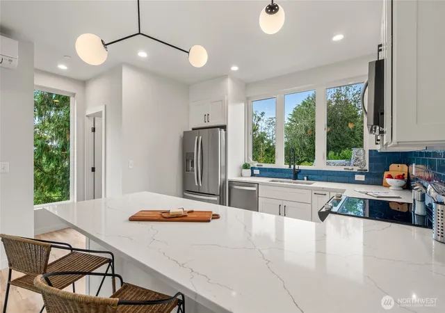 Photo 4 of Condo for sale at 12225 Roseberg Ave S #9, Seattle, WA 98168 | MLS# NWM2588129 | Listing updated on 2026-10-01