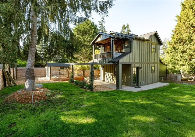 Photo 2 of Single family home for sale at 3028 Saratoga Rd, Langley, WA 98260 | MLS# NWM2588130 | Listing updated on 2026-10-26