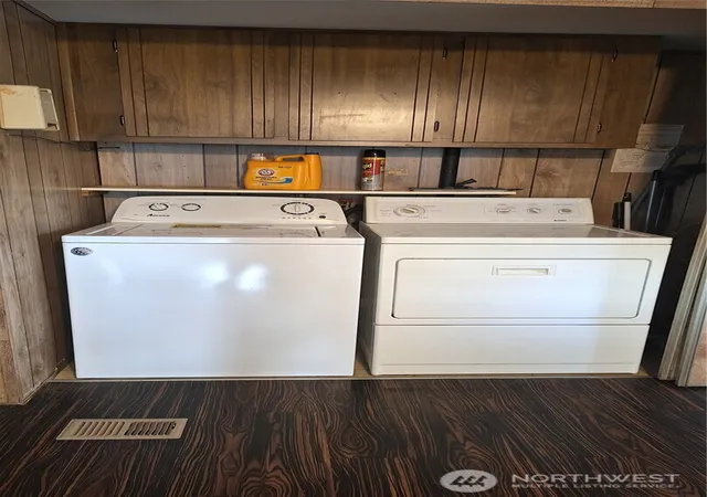 Photo 30 of Manufactured home for sale at 5801 117th Avenue Ct E #23, Puyallup, WA 98372 | MLS# NWM2588132 | Listing updated on 2026-10-08