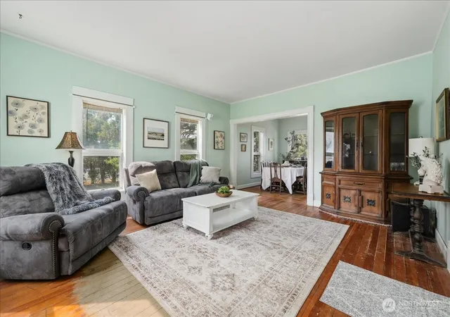Photo 4 of Single family home for sale at 503 E Poplar St, Waterville, WA 98858 | MLS# NWM2588135 | Listing updated on 2026-10-01