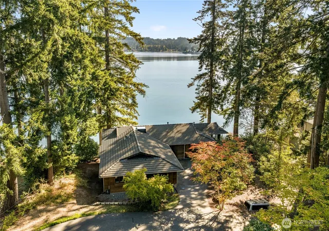 Single family home for sale at 3773 Erlands Point Rd NW, Bremerton, WA 98312 | MLS# NWM2588164
