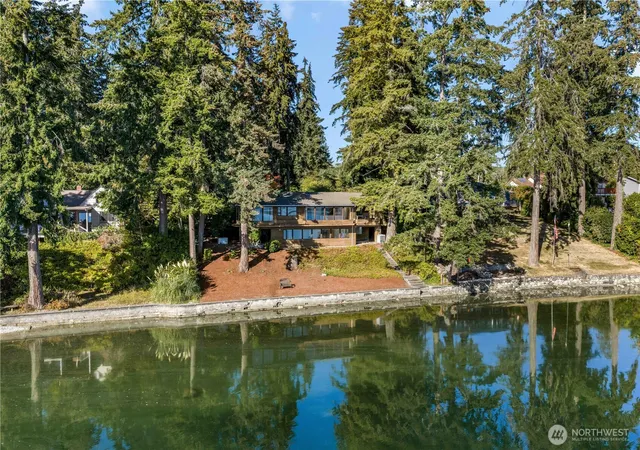 Single family home for sale at 3773 Erlands Point Rd NW, Bremerton, WA 98312 | MLS# NWM2588164