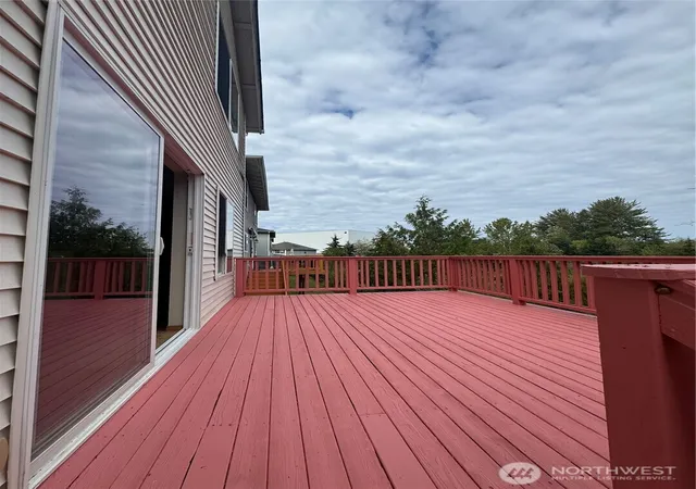 Photo 27 of Single family home for sale at 14611 32nd Place W, Lynnwood, WA 98087 | MLS# NWM2588173 | Listing updated on 2026-10-10