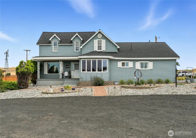 Photo 3 of Single family home for sale at 13550 State Route 2 E, Wilbur, WA 99185 | MLS# NWM2588182 | Listing updated on 2026-09-29