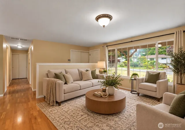 Photo 3 of Sale Pending at 22506 45th Place W, Mountlake Terrace, WA 98043 | MLS# NWM2588183 | Listing updated on 2026-10-01