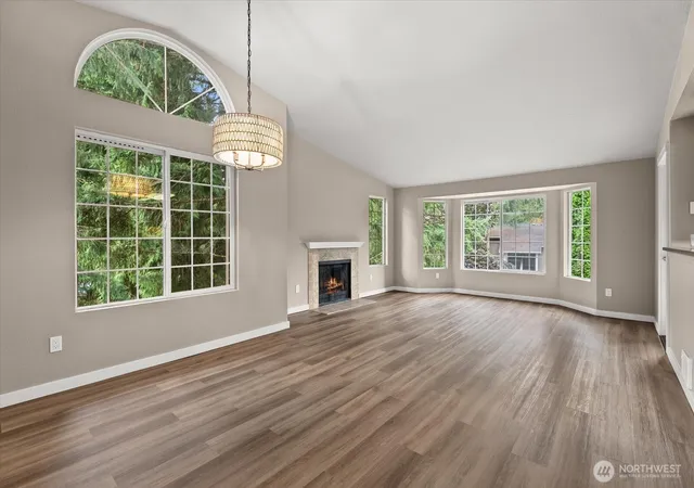 Photo 3 of Condo for sale at 10009 Ne 120th Lane #B301, Kirkland, WA 98034 | MLS# NWM2588185 | Listing updated on 2026-10-01
