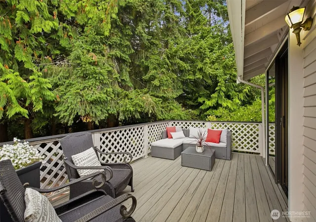 Photo 4 of Single family home for sale at 24849 13th Avenue S, Des Moines, WA 98198 | MLS# NWM2588187 | Listing updated on 2026-10-02