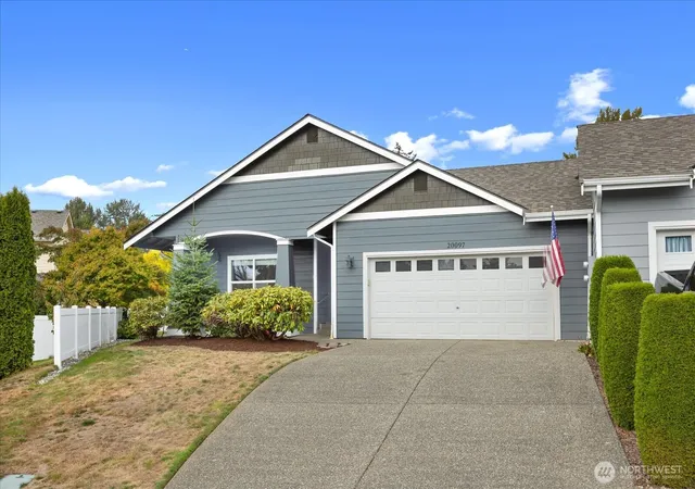 Photo 1 of Townhouse for sale at 20097 High Meadows Rd Se, Monroe, WA 98272 | MLS# NWM2588197 | Listing updated on 2026-09-29