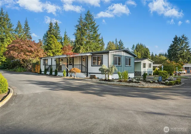 Photo 1 of Manufactured home for sale at 2200 196th Street Se #25, Bothell, WA 98012 | MLS# NWM2588198 | Listing updated on 2026-10-03