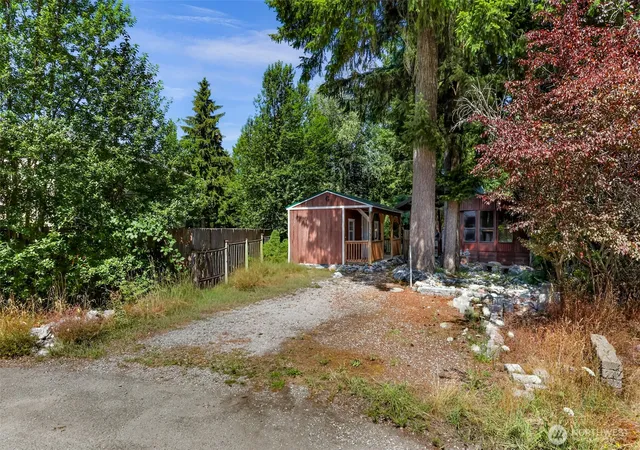 Photo 3 of Manufactured home for sale at 6288 Oak Ct, Maple Falls, WA 98266 | MLS# NWM2588209 | Listing updated on 2026-09-29