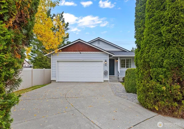 Photo 2 of Single family home for sale at 4501 151st Place Ne, Marysville, WA 98271 | MLS# NWM2588211 | Listing updated on 2026-10-02
